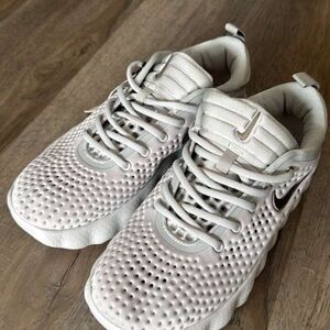 Nike Air Zoom-Type White Mesh Sneakers